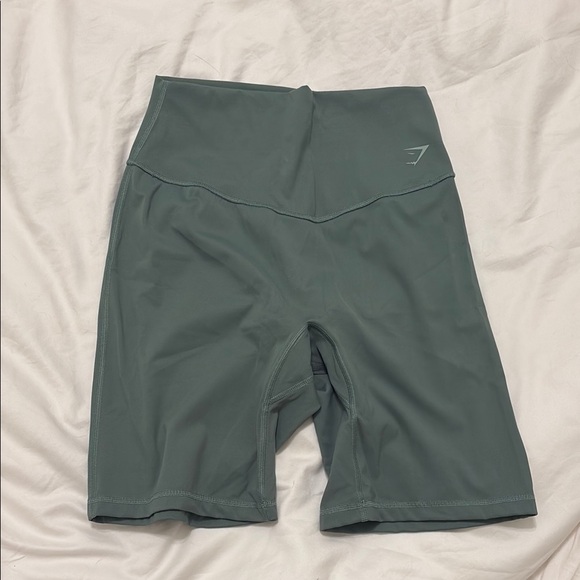 Gymshark Pants - Gymshark green biker shorts